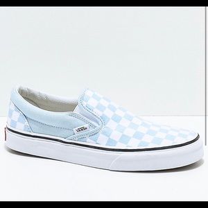 Blue checkered vans! 💙💙